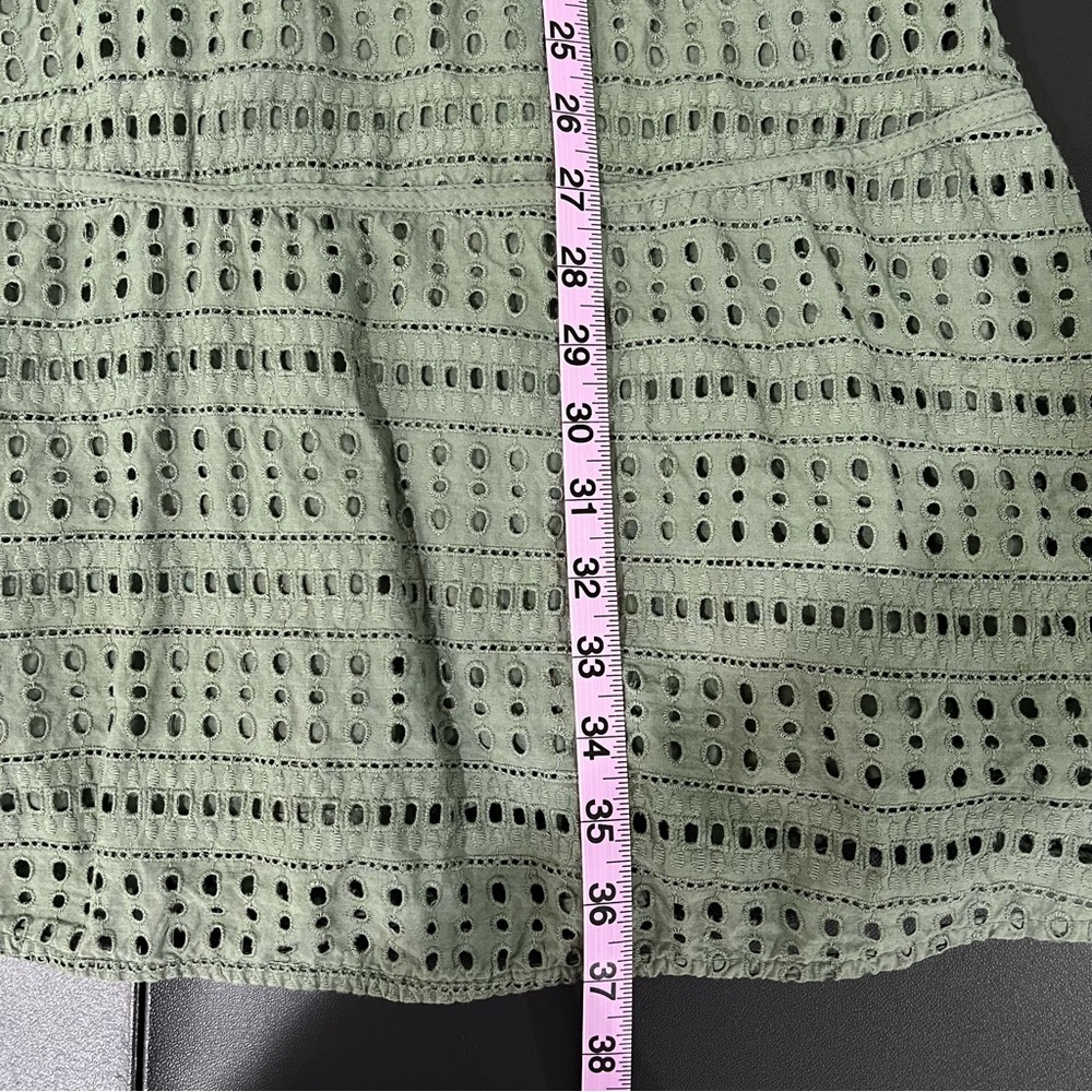 *SOLD*GAP Eyelet Fit and Flare Cotton Dress Size 8 - Picture 9 of 9